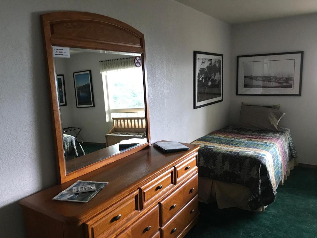Suite 2 Lynn View Lodge Хайнс Екстериор снимка